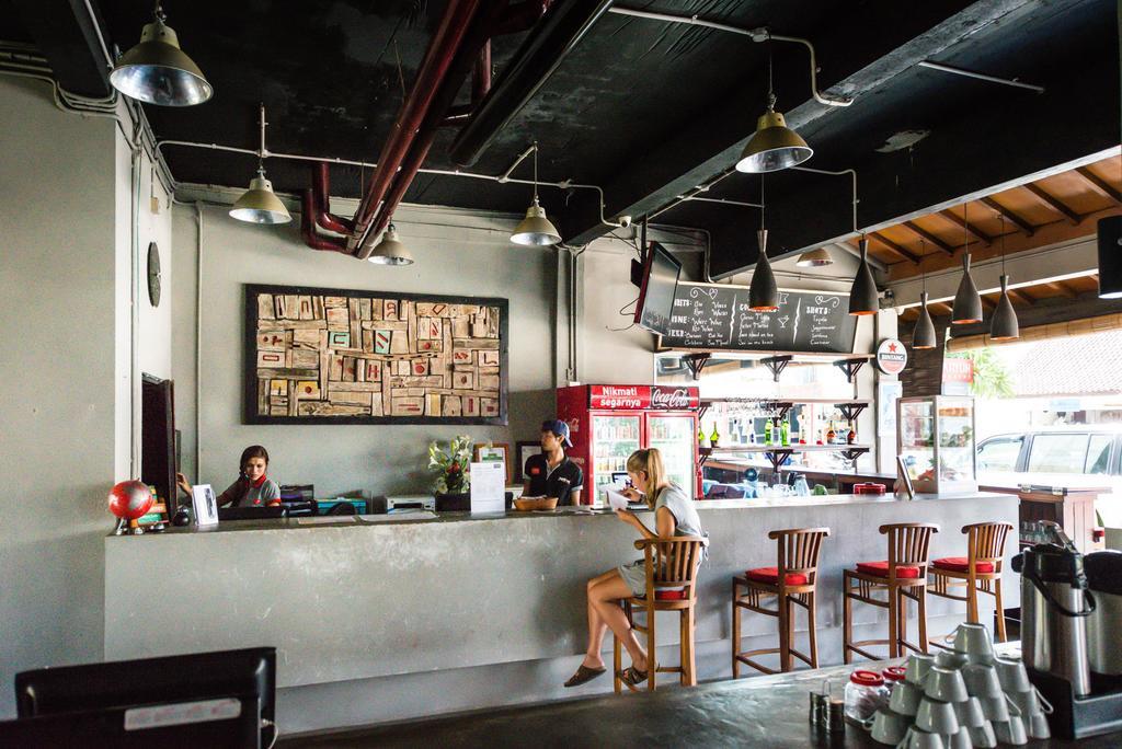 Kayun Hostel Legian Habitación foto
