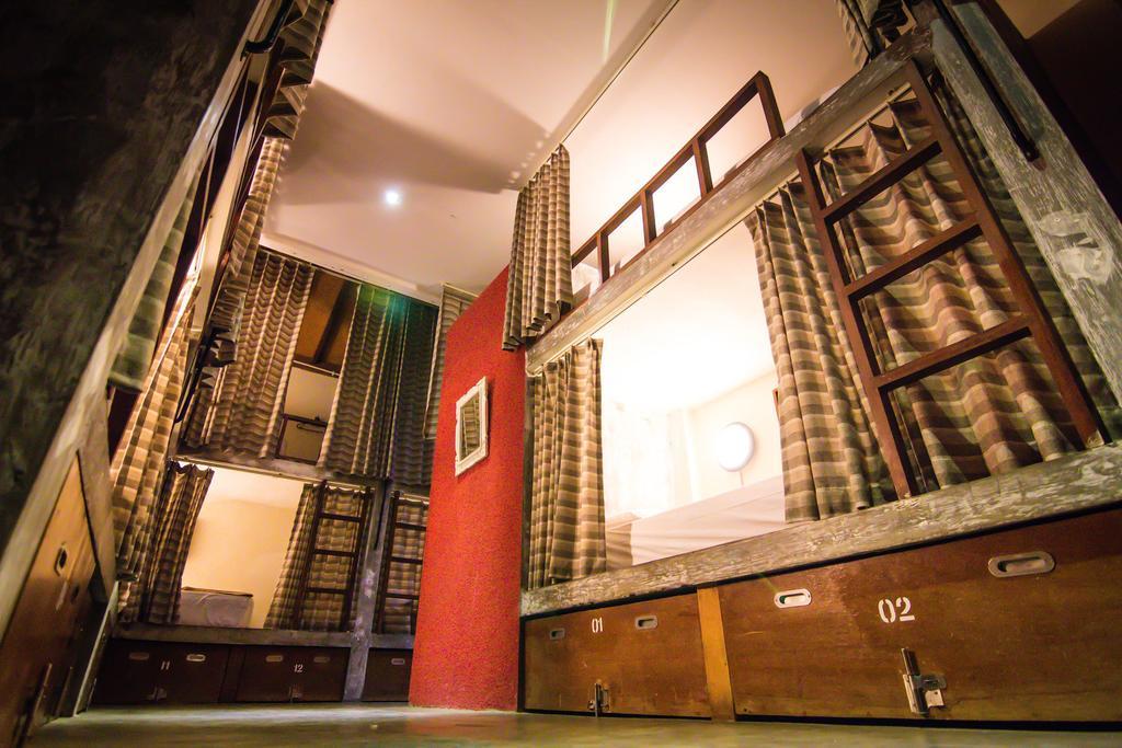 Kayun Hostel Legian Habitación foto